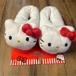 Hello Kitty Plush White and Red Slippers size 7/8